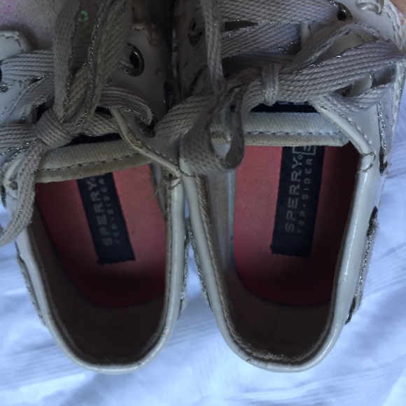Adorable toddler white/iridescent sequins Sperrys! - Picture 5 of 7